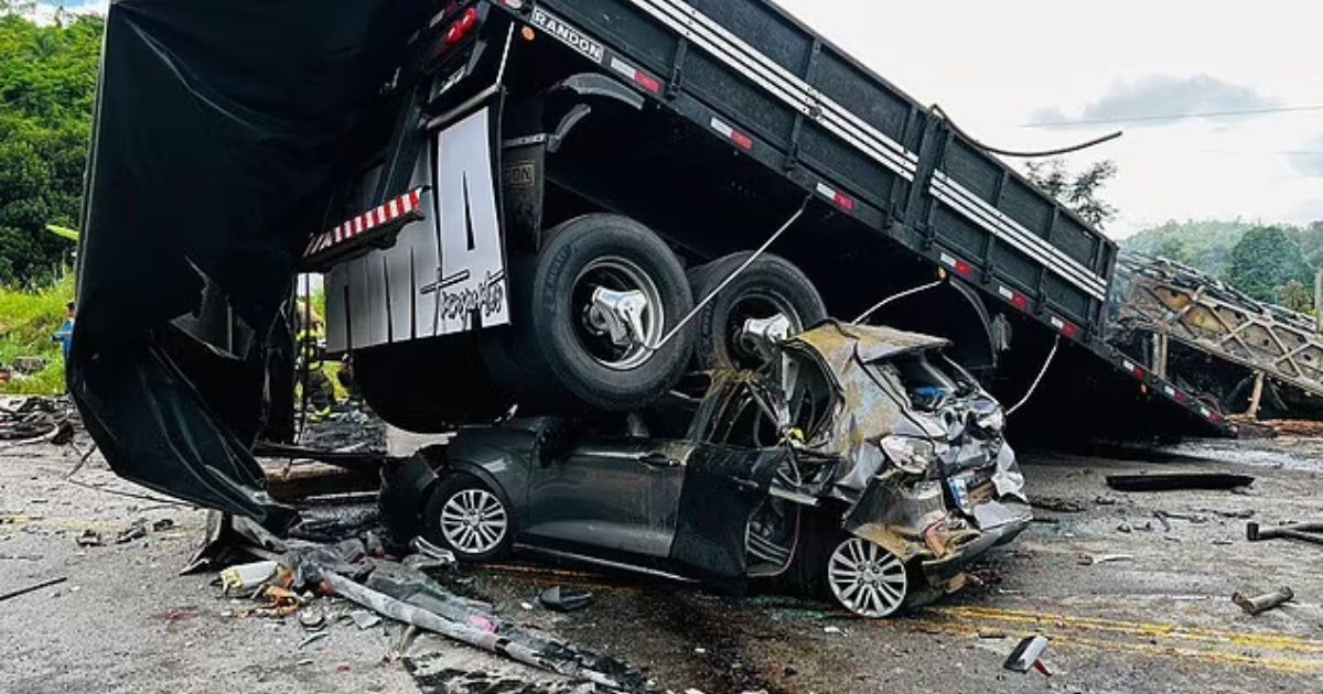 copy of articles thumbnail 1200 x 630 7 11.jpg - Horror Highway Bus Crash Leaves At Least 30 DEAD