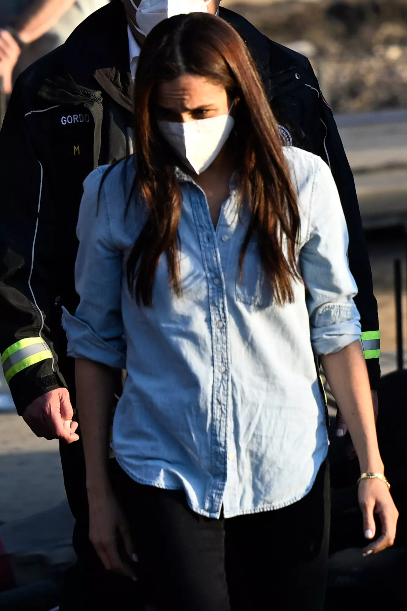 Meghan Markle, Duchess of Sussex member of the British royal family with mayor of Pasadena Victor Gordo at a home at 2858 Highview Ave. and Altadena Dr. that was destroyed during the Eaton Fire in Altadena on Friday, January 10, 2025