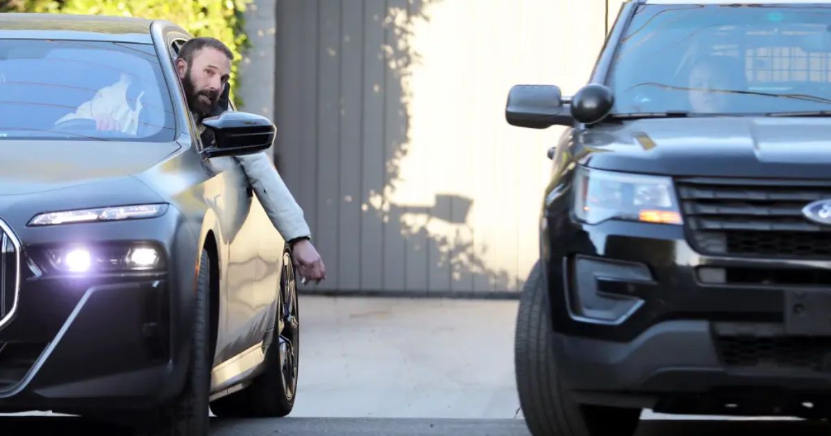 copy of articles thumbnail 1200 x 630 1 17.jpg - 'What's Wrong with Ben Affleck?'- Hollywood Actor Engages in Heated Conversation with Cops Outside LA Home After FBI Visit