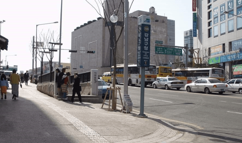 8.png 낭만의 2000년대 초 사진들 100장.jpg