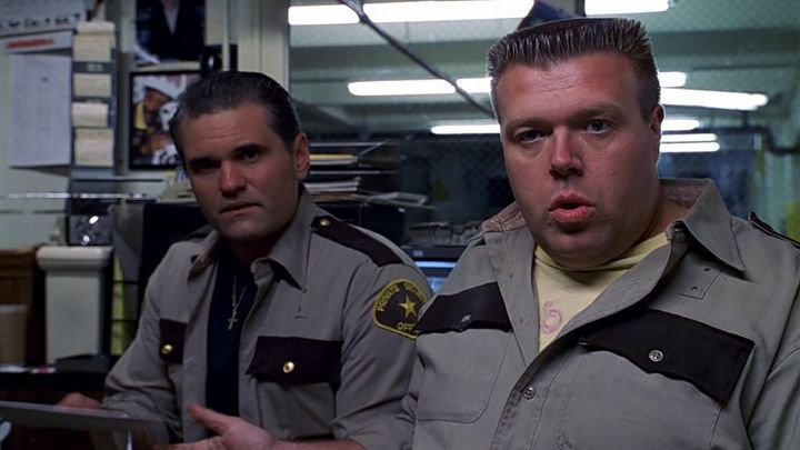 f5b072f2c6a174d9a42f6b8f9fb36c2fdc00094a.jpeg 은근히 소름돋는다는 <트루먼 쇼> 명장면...mp4