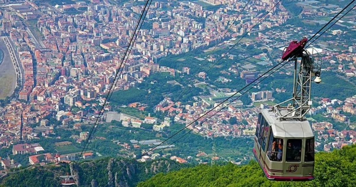 copy of articles thumbnail 1200 x 630 34.jpg - Tourist Cable Car CRASHES Killing at Least Four People as Death Toll Feared to Rise