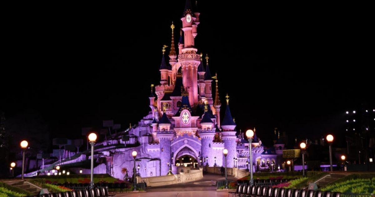 copy of articles thumbnail 1200 x 630 31 1.jpg - Wife Speaks Out After Husband's Plan to 'Hire' a Disabled Person so They Can Skip Lines at Disneyland