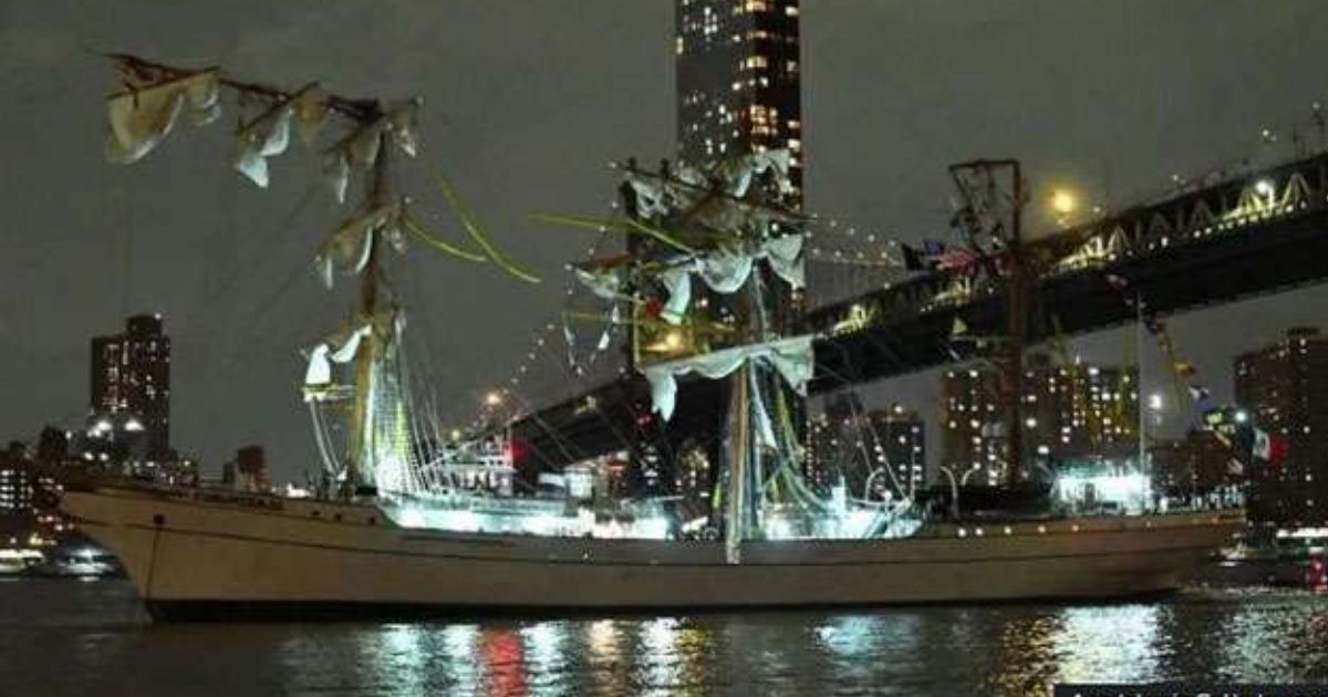 copy of articles thumbnail 1200 x 630 36 3.jpg - Mass Casualty Incident Declared After Mexican Navy Ship CRASHES Into Brooklyn Bridge