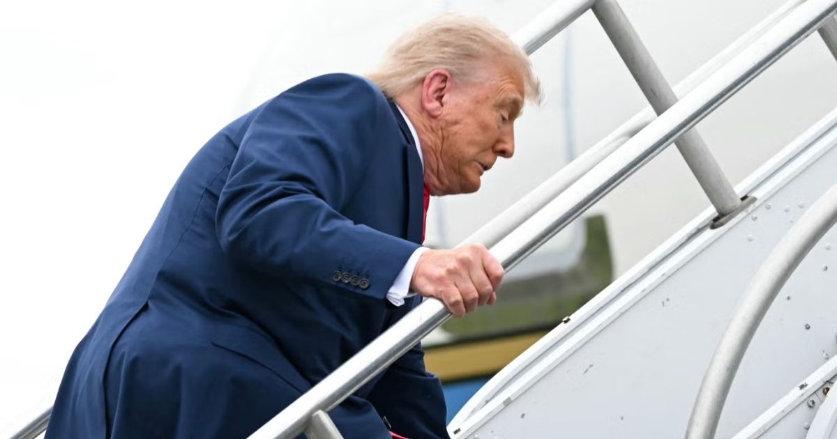 copy of articles thumbnail 1200 x 630 89 2.jpg - President Trump Takes a Tumble On Steps Up To Air Force One