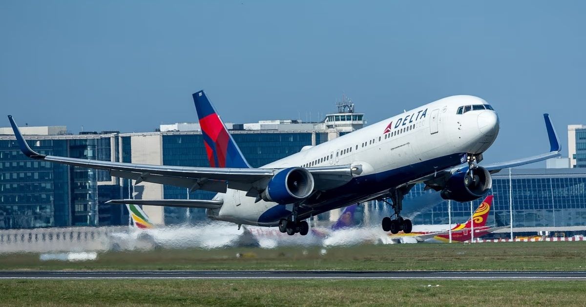 copy of article x 630 3.jpg - 300 Delta Passengers Stranded Overnight on Volcanic Island in the Middle of the Atlantic Ocean