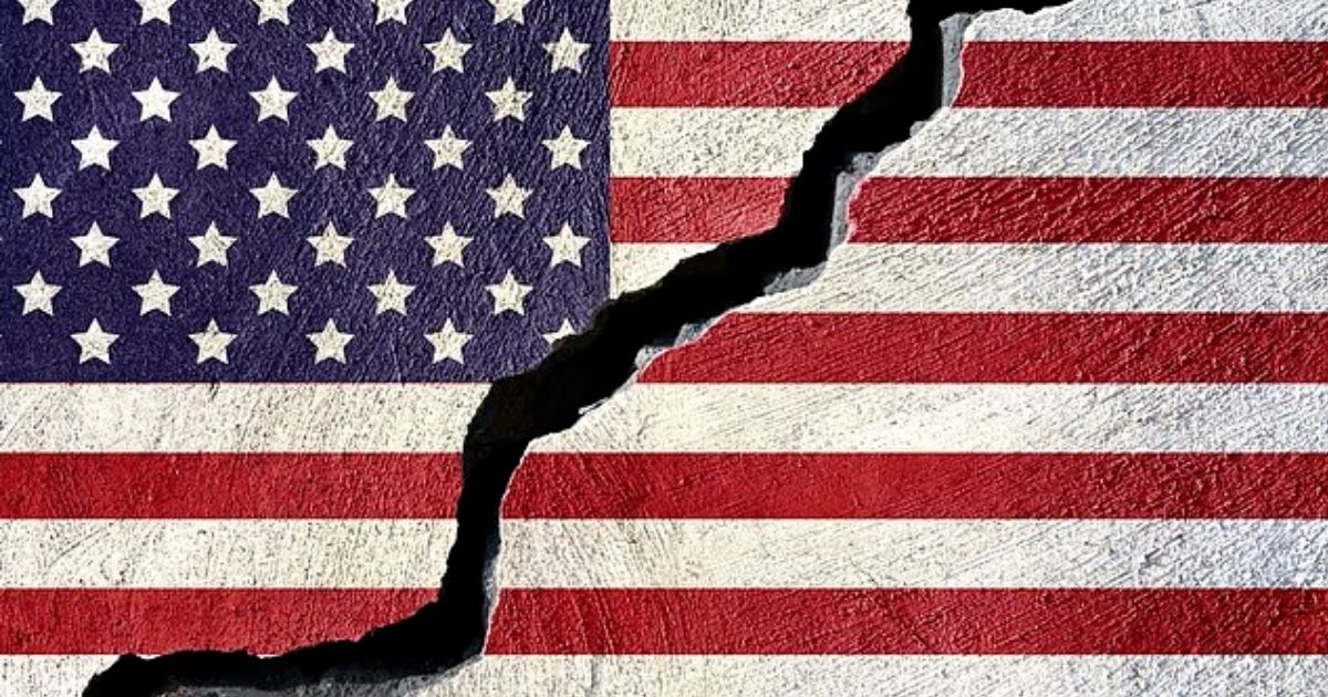 copy of articles thumbnail 1200 x 630 2025 07 06t185255 091.jpg - Civil War Warning as Expert Predicts Exact Date the US Will Split