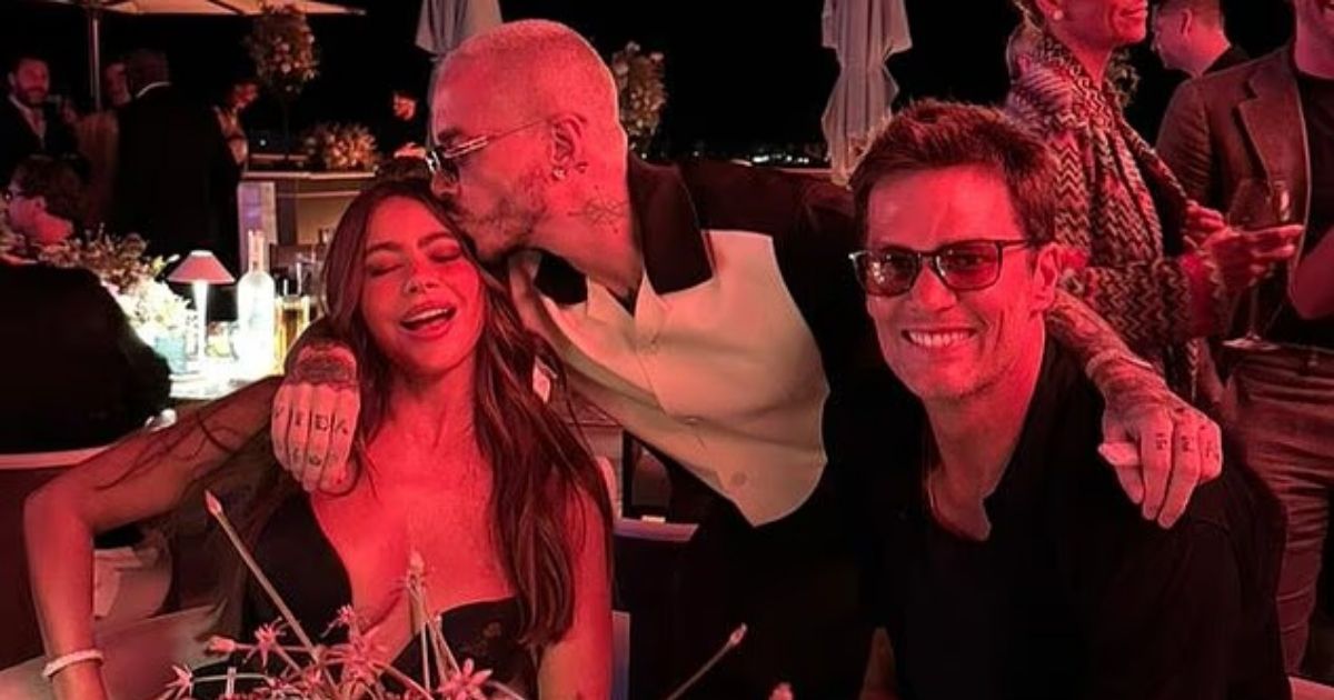 copy of articles thumbnail 1200 x 630 2025 07 10t133251 755.jpg - Sofia Vergara & Tom Brady Turn Up The Heat In Unexpected Hot Summer Romance in Spain