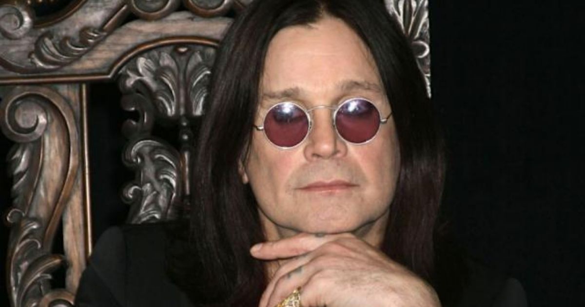 copy of articles thumbnail 1200 x 630 2025 07 24t133045 392.jpg - Air Ambulance Medics Spent TWO HOURS Treating Ozzy Osbourne At His Mansion Before He DIED