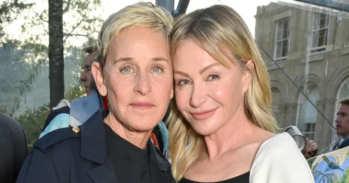 copy of articles thumbnail 1200 x 630 95 7.jpg - Ellen DeGeneres and Portia de Rossi List U.K. Farmhouse for $30M