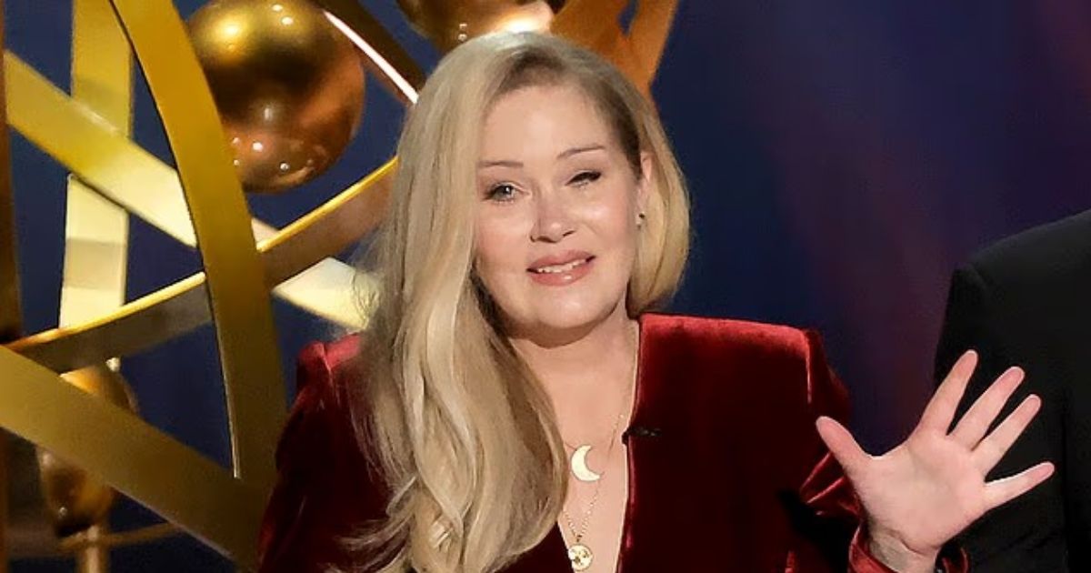 copy of articles thumbnail 1200 x 630 2025 08 06t142001 676.jpg - Actress Christina Applegate HOSPITALIZED After Health Condition Leaves Her Screaming in  ‘Agonizing Pain’
