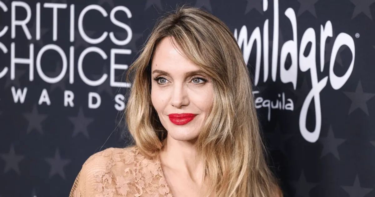 copy of articles thumbnail 1200 x 630 2025 08 13t153140 917.jpg - Angelina Jolie, 50, Quits Hollywood and Makes Desperate Move Overseas