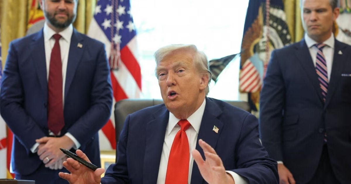 copy of articles thumbnail 1200 x 630 2025 08 26t134748 287.jpg - Trump insists he is not a dictator – but claims that many people think the US could use one