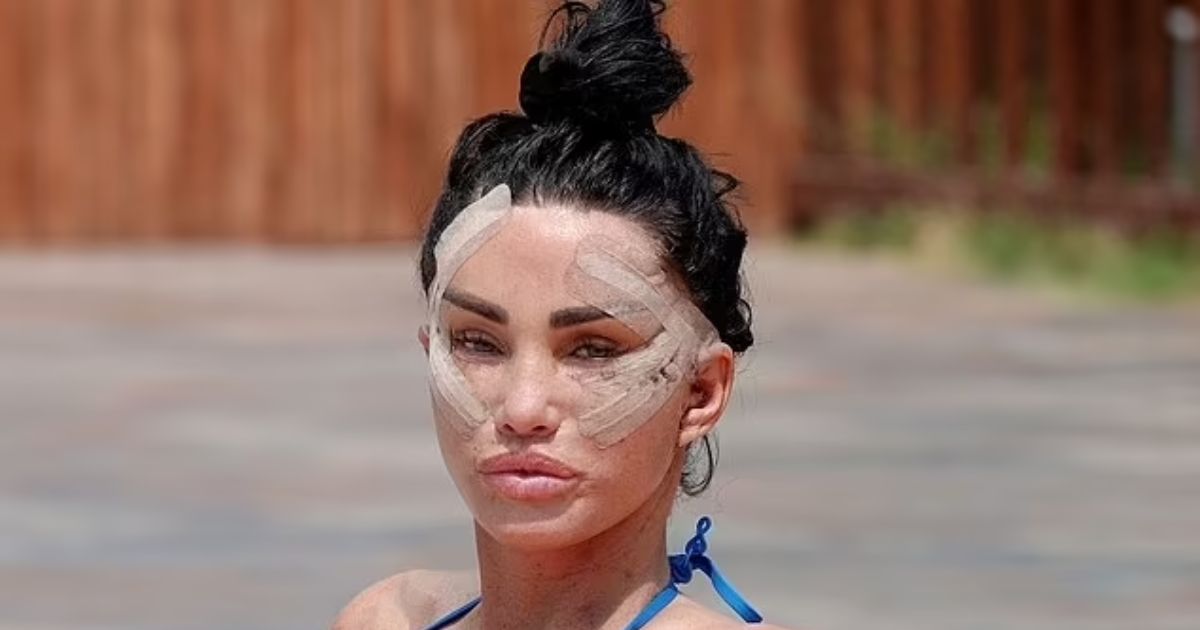 copy of articles thumbnail 1200 x 630 2025 09 06t225609 672 1.jpg - Katie Price, 47, seen for the first time since tweaking SIXTH face lift
