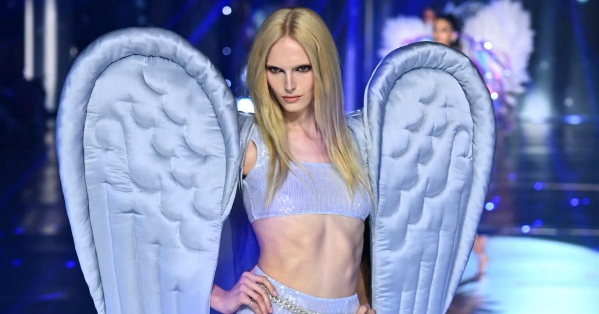 copy of articles thumbnail 1200 x 630 2025 09 10t134237 235.jpg - ‘A Man who Identifies as a Woman!’ Outrage After Trans Model Returns as Victoria’s Secret Angel for 2025 Runway Show