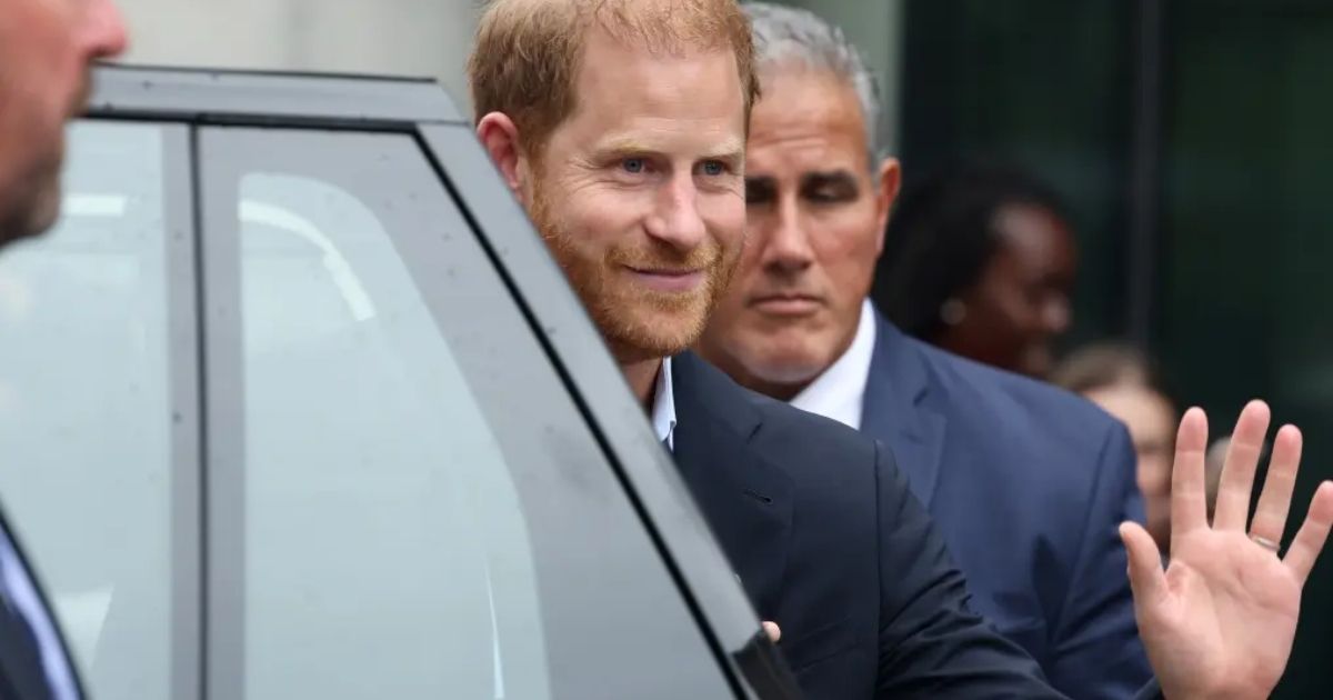 copy of articles thumbnail 1200 x 630 2025 09 11t141152 174.jpg - Prince Harry Finally ‘Breaks The Ice’ With Father King Charles As Royals Take Part in ‘Private Tea’