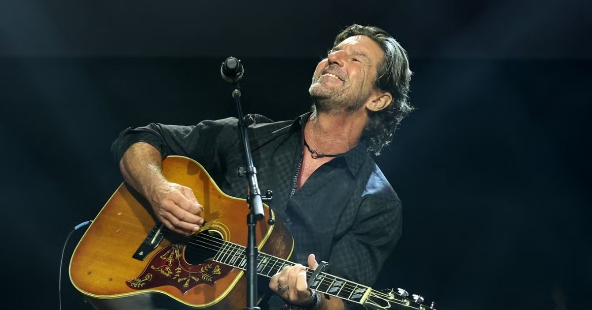 copy of articles thumbnail 1200 x 630 95 4.jpg - Grammy award-winning singer-songwriter Brett James DEAD after plane crashes near North Carolina Elementary School