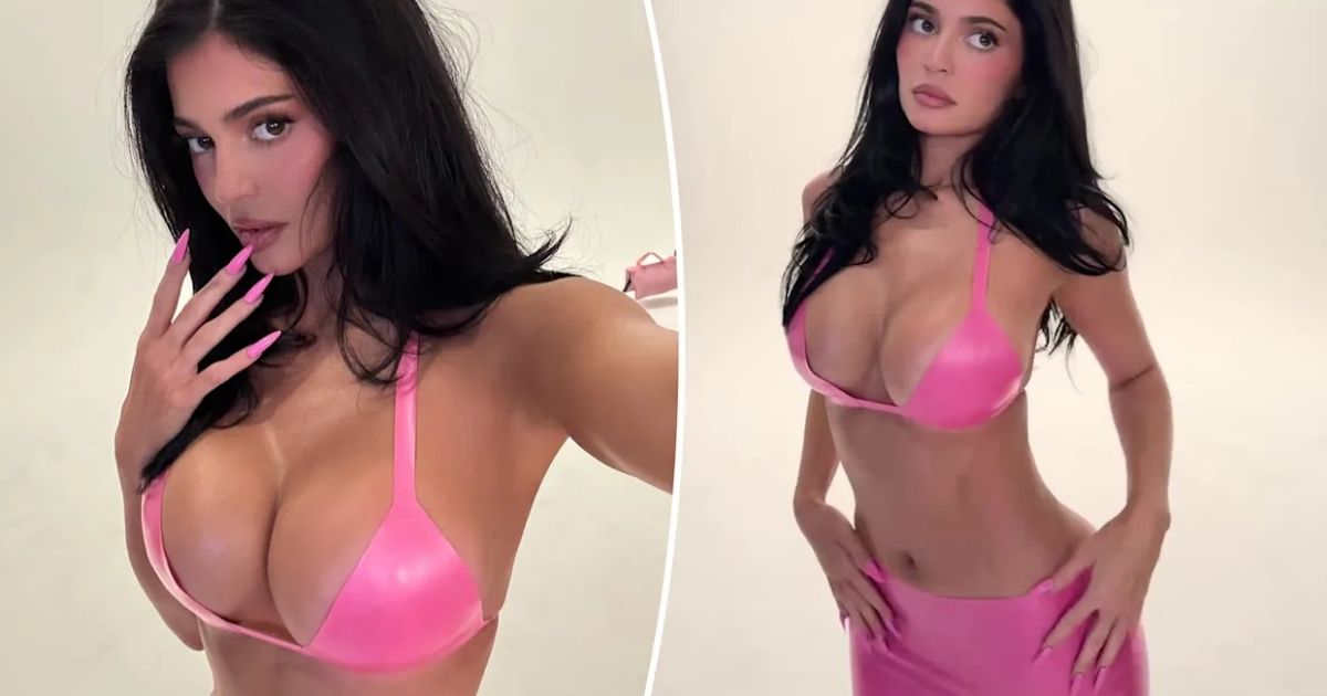 copy of articles thumbnail 1200 x 630 97 4.jpg - 'Needed to Watch Twice!'- Kylie Jenner Fans Go Wild Over Her Barbie Inspired-Pink Latex Look