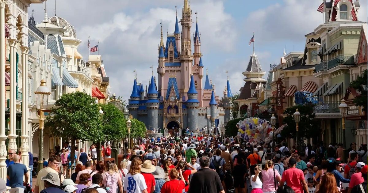 copy of articles thumbnail 1200 x 630 2025 10 15t195817 785.jpg - Disney World guest DEAD in 'Apparent S*icide' After Being Hit By Monorail