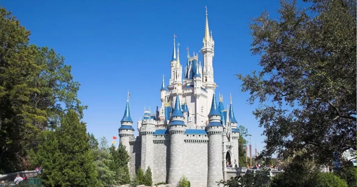copy of articles thumbnail 1200 x 630 2025 10 20t164100 742.jpg - Outrage After Disney World ticket price rises 3000% from disgustingly cheap opening day