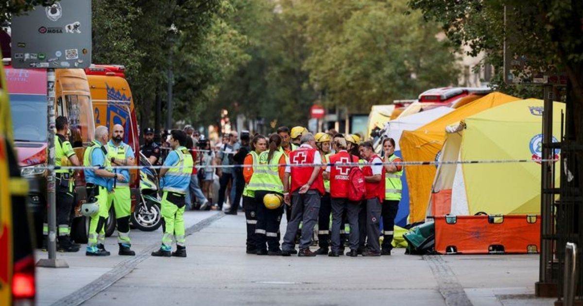 copy of articles thumbnail 1200 x 630 97 13.jpg - 4 DEAD After Six-Story Hotel Building Collapses at Popular Tourist Destination