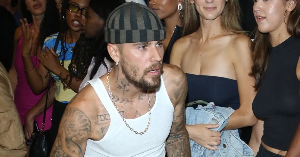 copy of articles thumbnail 1200 x 630 97 16.jpg - Justin Bieber's New Gun Obsession is Leaving His Family and Inner Circle 'Totally Spooked'