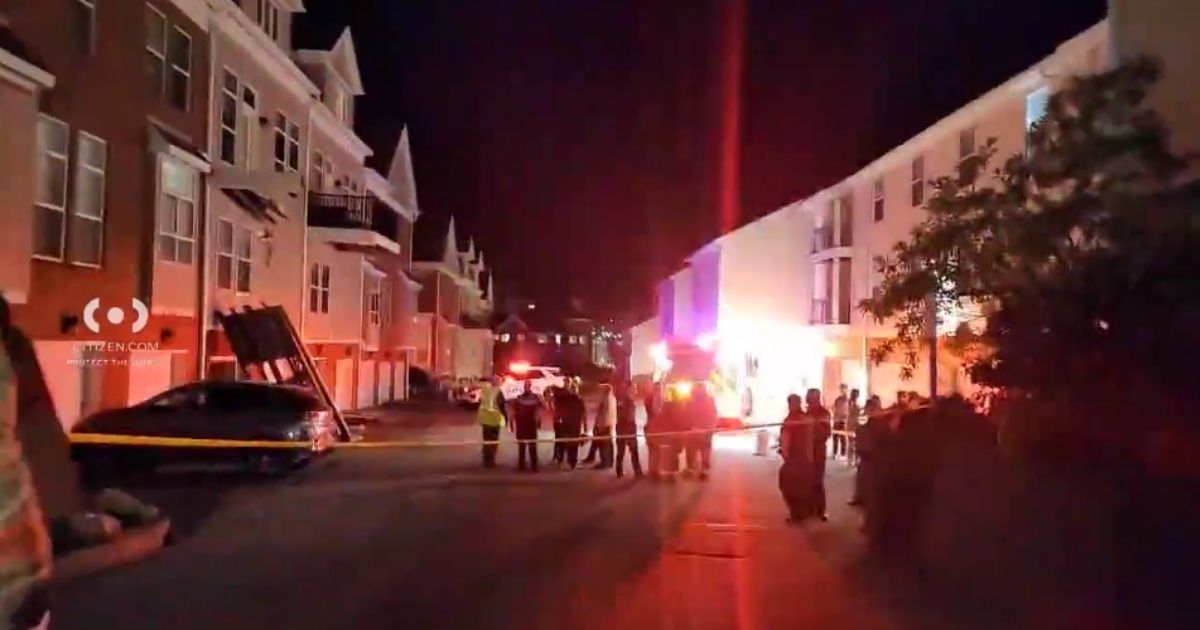 copy of articles thumbnail 1200 x 630 97 22.jpg - Third-floor balcony near University of Cincinnati collapses, sending 10 people to hospital
